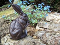 Gartenfigur Hase