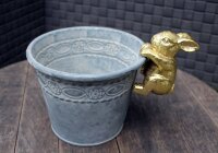 Dekofigur Hase kletternd gold H8,5cm